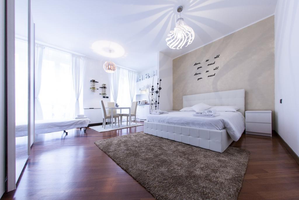 Hemeras Boutique Homes - Design Apartments In Milan Center ภายนอก รูปภาพ