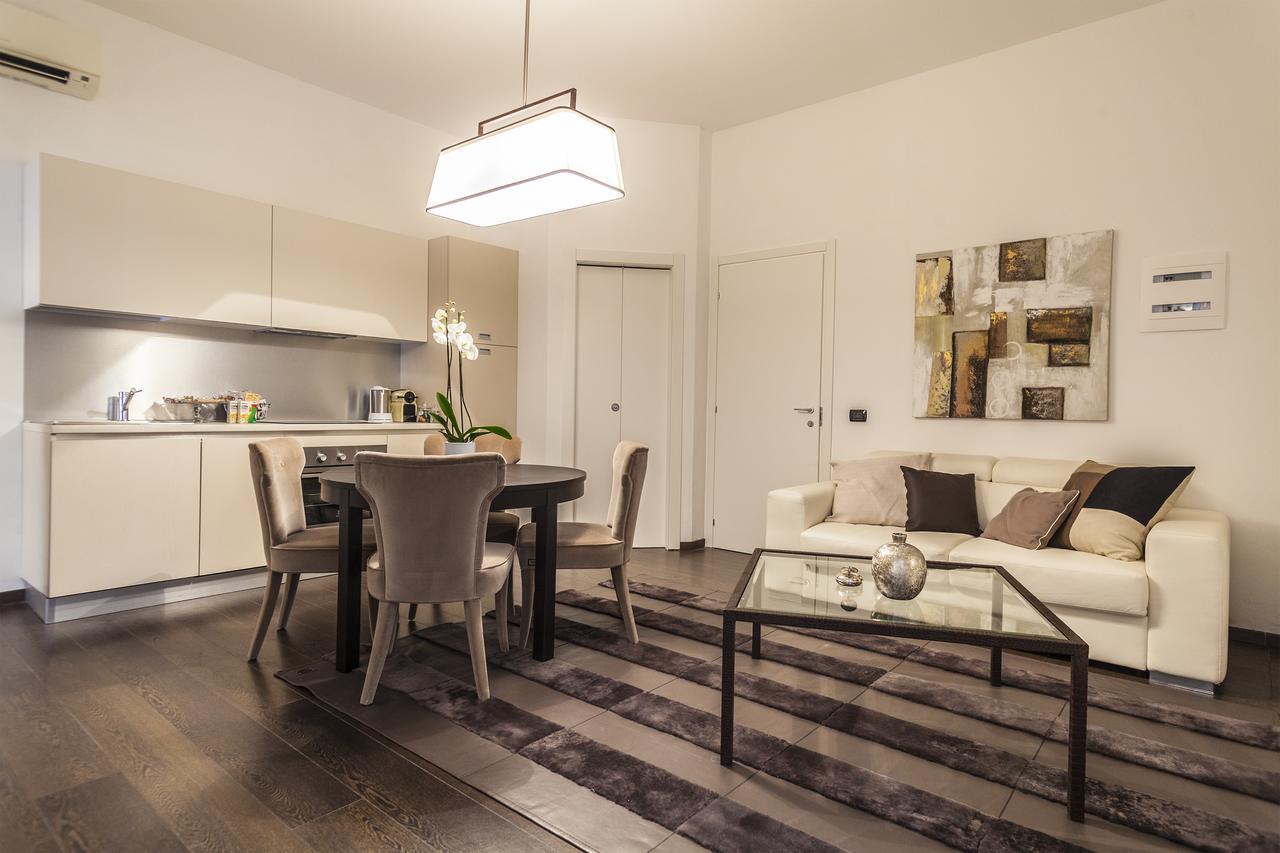 Hemeras Boutique Homes - Design Apartments In Milan Center ภายนอก รูปภาพ