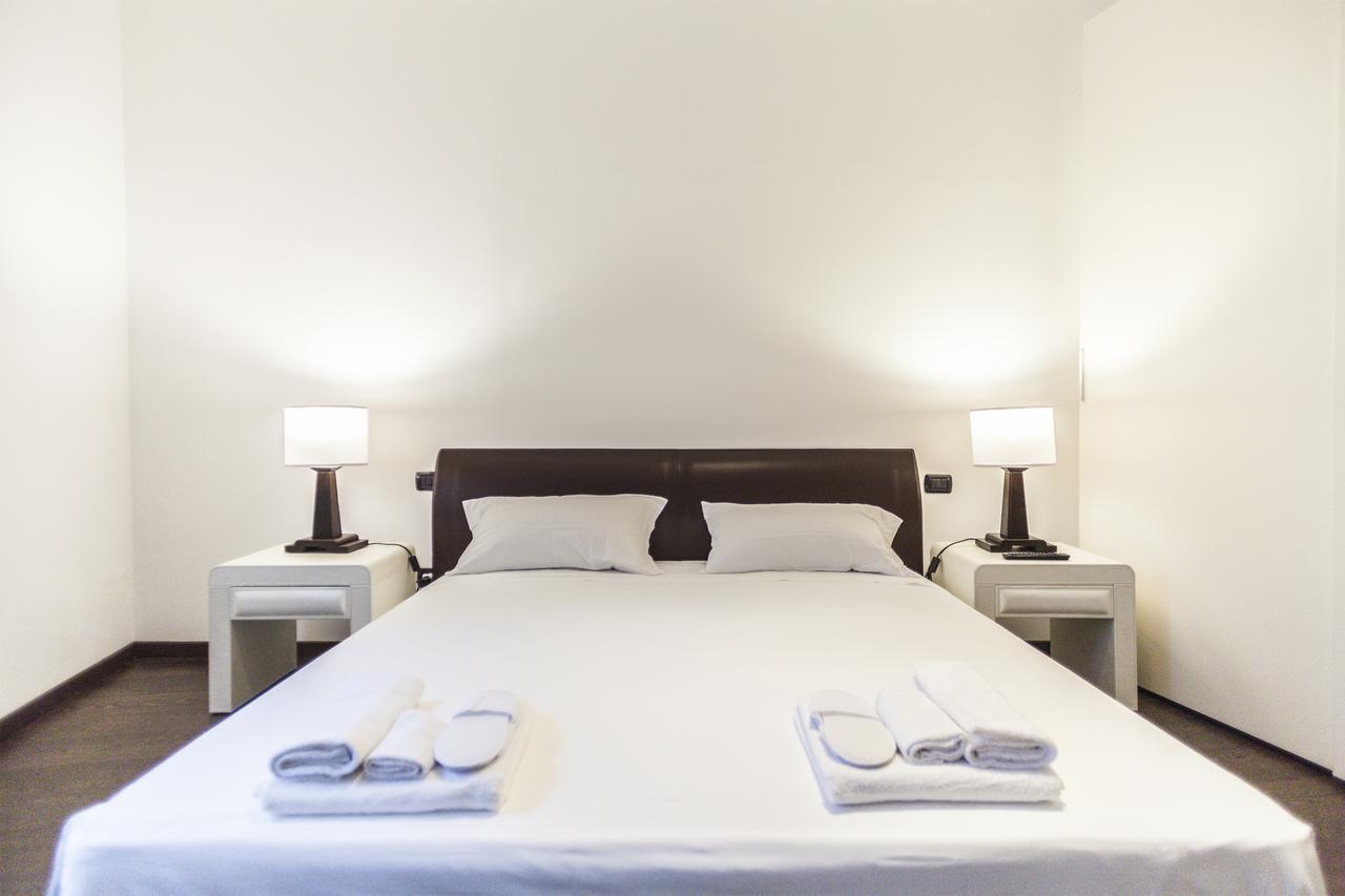 Hemeras Boutique Homes - Design Apartments In Milan Center ภายนอก รูปภาพ