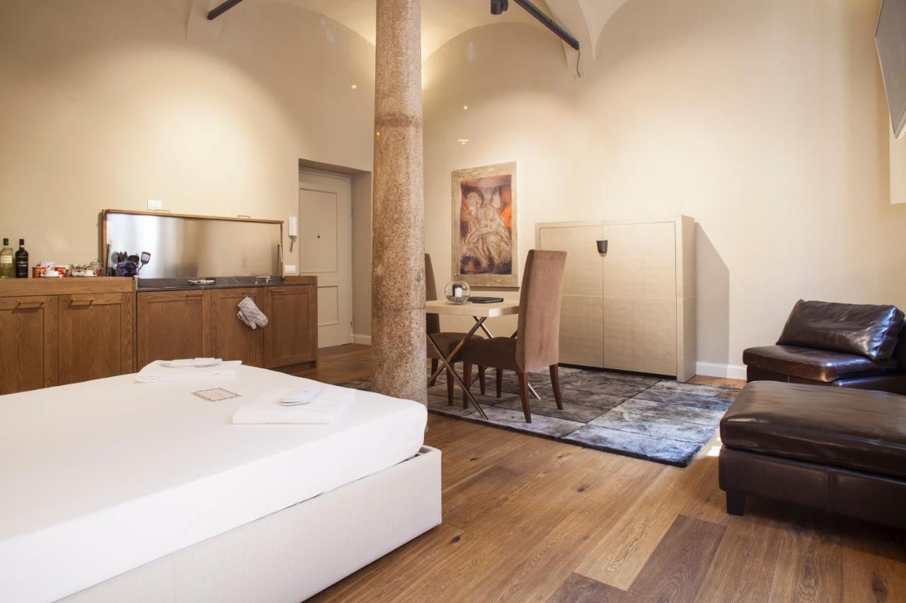 Hemeras Boutique Homes - Design Apartments In Milan Center ภายนอก รูปภาพ